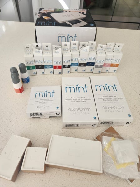 Silhouette Mint Custom Stamp Maker Bundle! Carousel 1