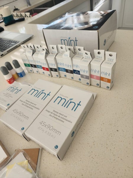 Silhouette Mint Custom Stamp Maker Bundle! Carousel 2