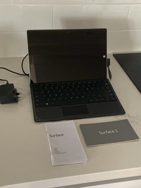 Microsoft Surface 3 Carousel 1