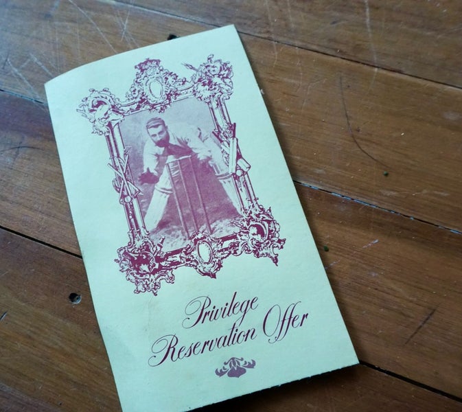 Rhine Castle Cricket Centenary Vintage Series Port Carousel 7