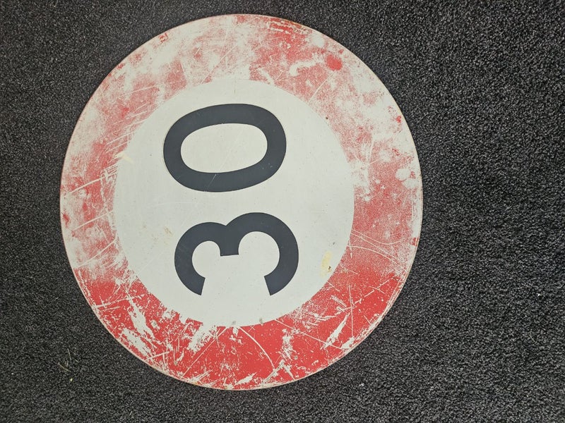 Retro sign Carousel 1