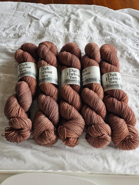 5x 100gm 4ply Dark Harbour yarn Carousel 1