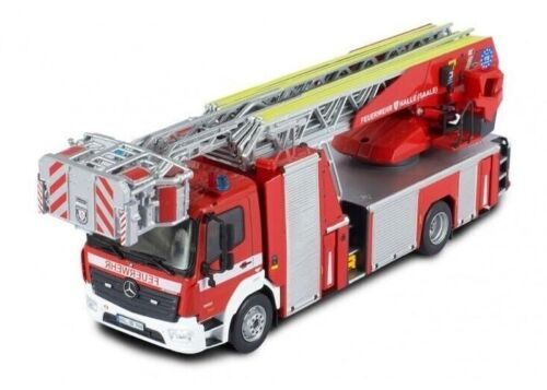 1995 Mercedes Benz Atego DLA(K) Fire Dept. Feuerwehr diecast fire engine 1 of 3 Carousel 16