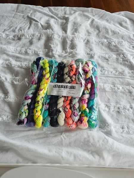 10x 10gm sock yarn Dye Candy Miniskeins Carousel 1