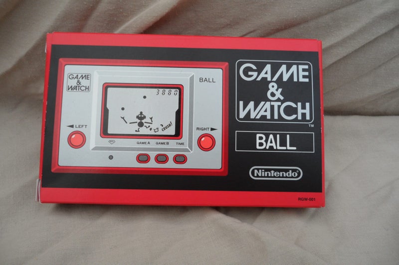 Nintendo Game and Watch Ball - Japan Club Edition Carousel 2
