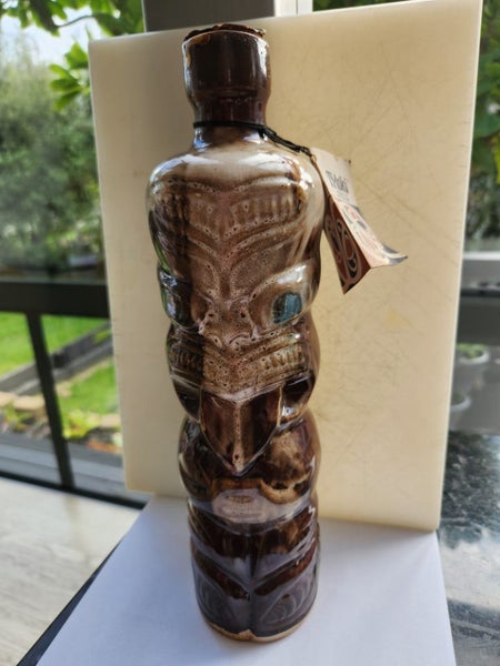 Ti-toki Decanter Carousel 1