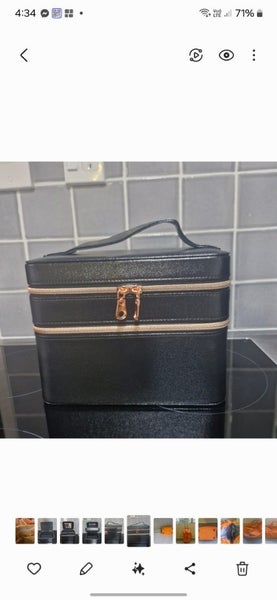 LOVELY MAKEUP/VANITY CASE, BRAND NEW Carousel 1