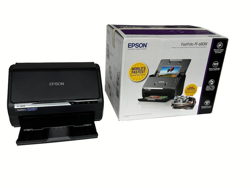 Epson FastFoto FF-680W – super fast to scan your photos in batches Carousel 1