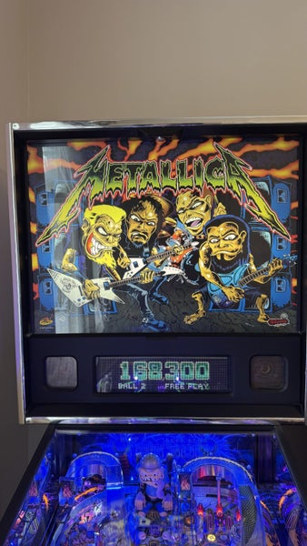Metallica Pinball Machine Carousel 1