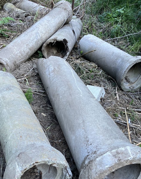 Concrete pipes Carousel 3