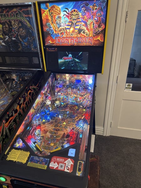 IRON MAIDEN Pinball Machine Carousel 1