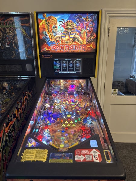 IRON MAIDEN Pinball Machine Carousel 2