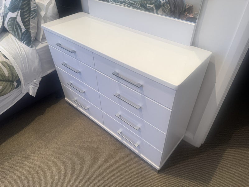 8 draw dresser unit with mirror + bedside table64032042833921112
