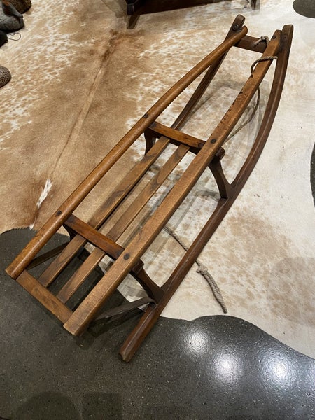 Vintage wooden snow sled Carousel 1