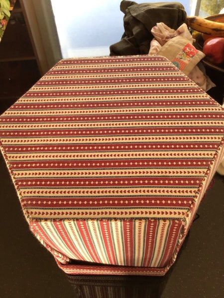 Vintage fabric sewing box - ideal for keeping all your sewing items in one place Carousel 6