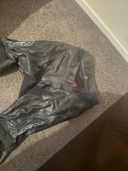 RST S-1 Leather Trousers Carousel 3