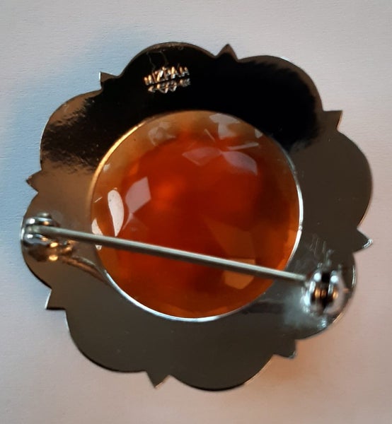 Scottish Brooch Carousel 2