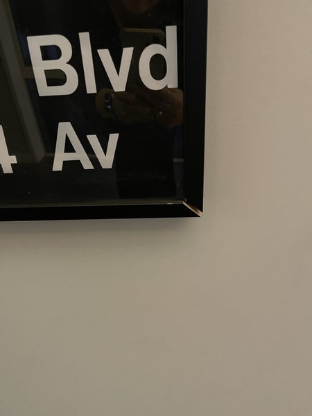 Framed Manhattan Bus Blind Carousel 3