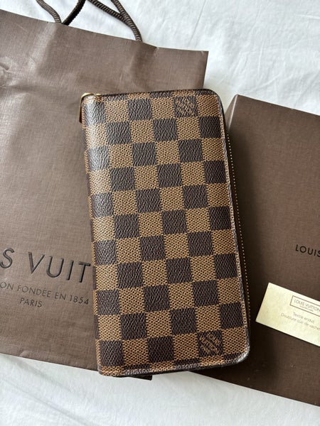 Louis Vuitton Zippy Wallet Damier Ebene64618331312897110
