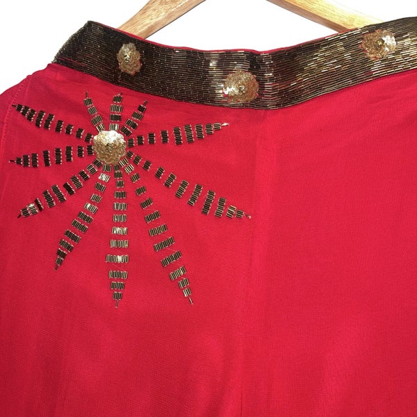 Indian Dress ‘Cardigan, Crop Top and Pants’ Carousel 2