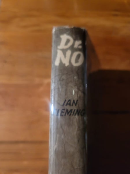 Ian Fleming - Dr No Carousel 2