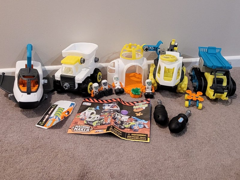 MACHINE MAKER Mission To Mars Set Carousel 1