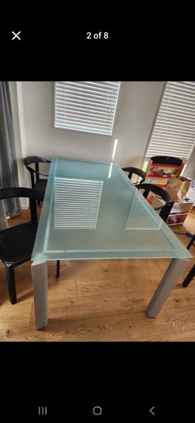 Dinning table with chairs64033249475713111