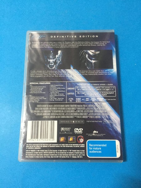 Alien vs. Predator (2-Disk Definitive Edition) Carousel 2