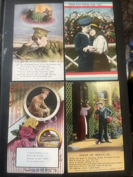 4 WWI REMEMBERENCE POSTCARDS BAMFORTH Carousel 1