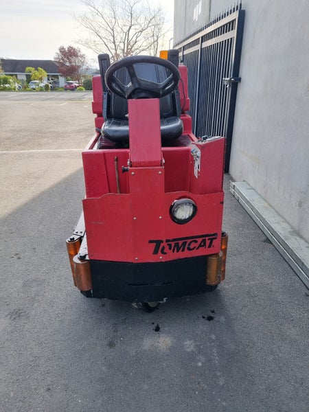 TomCat Floor Scrubber64271253780739112