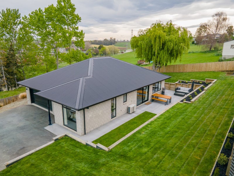 OWNERS ONTO THEIR NEXT PROJECT.64039062643074110