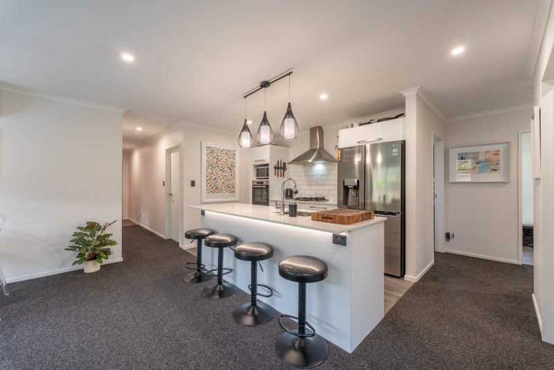 OWNERS ONTO THEIR NEXT PROJECT.64039062643074111