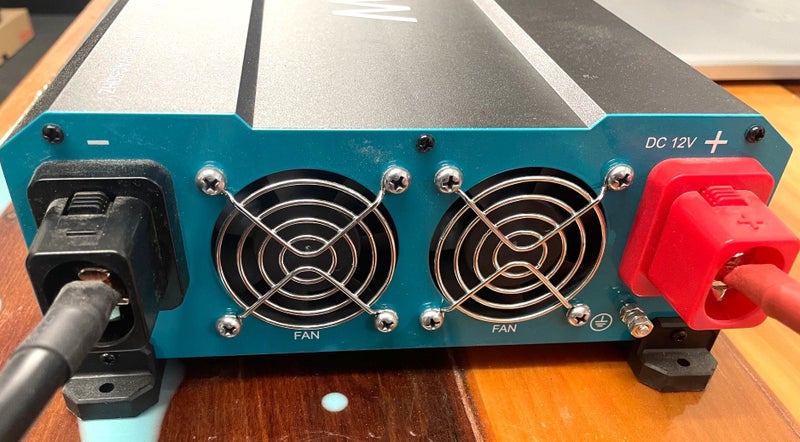 Renogy 2000W Pure Sinewave Inverter Carousel 3