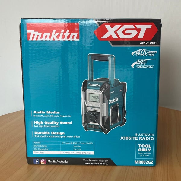 Makita Jobsite Radio Carousel 1
