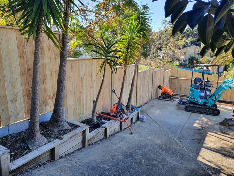 Timber fencing Carousel 2