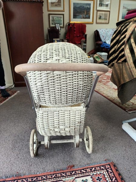 1950s cane dolls pram Carousel 2
