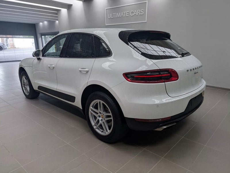 2018 Porsche Macan 4WD 2.064040485574401113