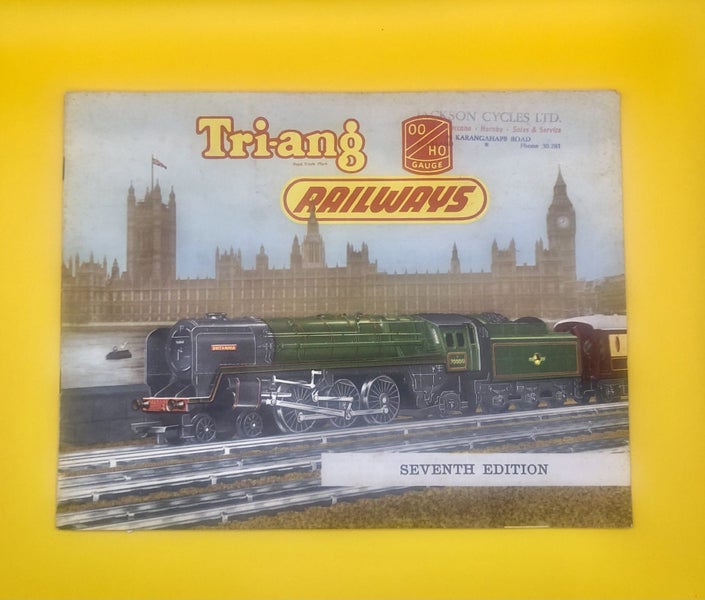 2 x Tri-ang Railways Catalogues 1961 7th Edition & 1962 8th Edition Carousel 2