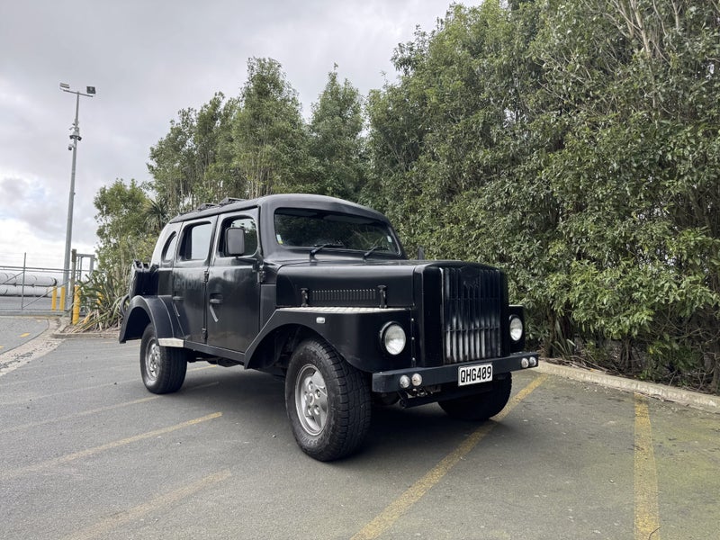 2009 Land Rover Defender Redbull TP2164040598135809112