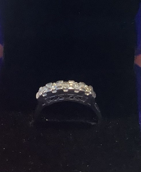 Natural Diamond and Platinum Ring Carousel 2