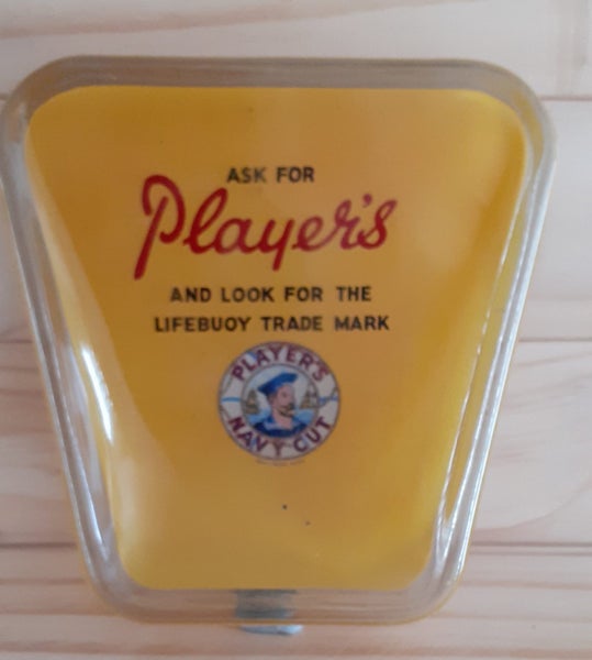 PLAYERS CHANGE TRAY Carousel 1