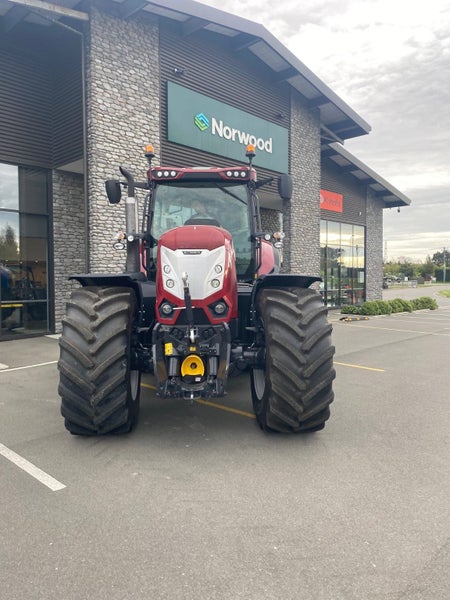 McCormick X8.680 Carousel 2