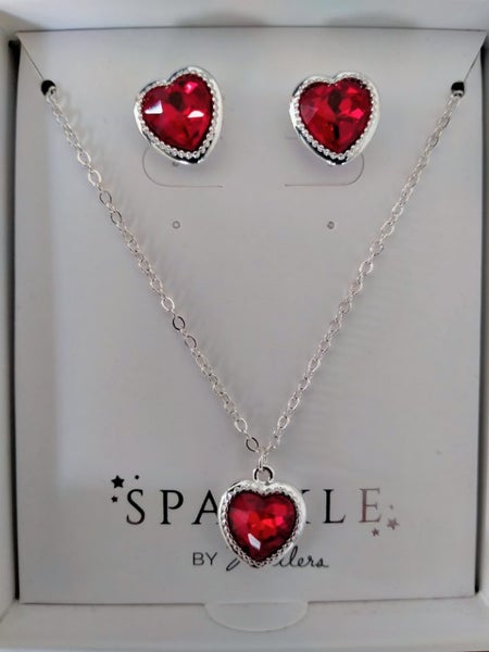 Beautiful red love heart necklace and earrings set Carousel 2