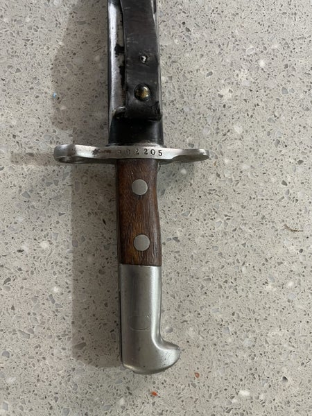 Swiss Model 1918 Bayonet Carousel 12