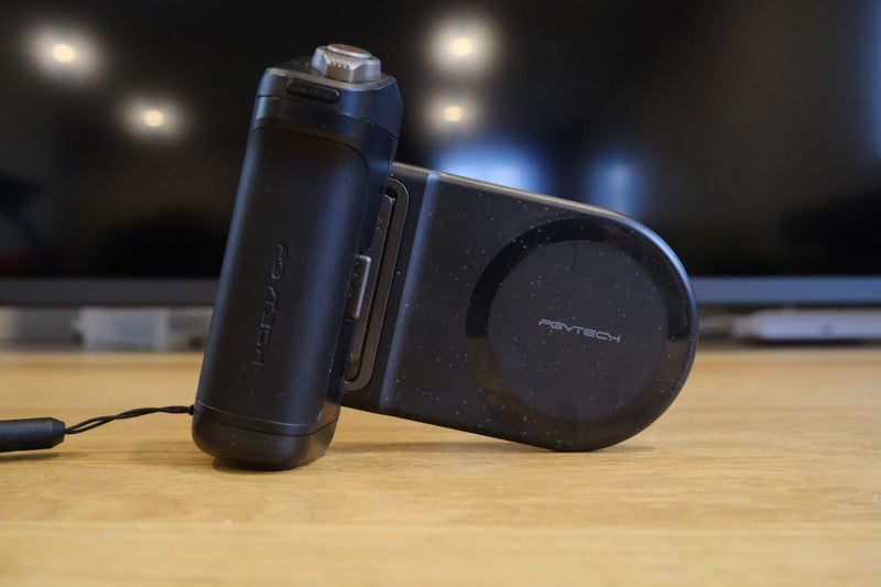 PGYTECH MagSafe Phone Grip - **NO RESERVE** Carousel 1
