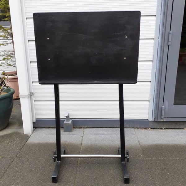 Music Stand Carousel 2
