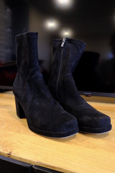 Andrea Biani Suede FELIX Heeled Boot – Size 9/EU 40 – **NO RESERVE**64165585872899110