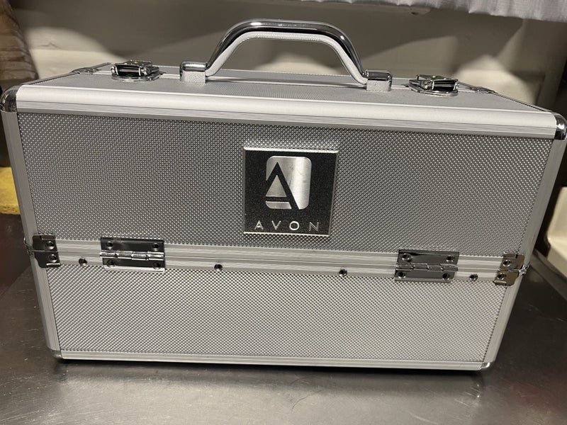 ~~~ Brand New Silver Avon Makeup Box plus Makeup Products Inside ~~~ Carousel 1