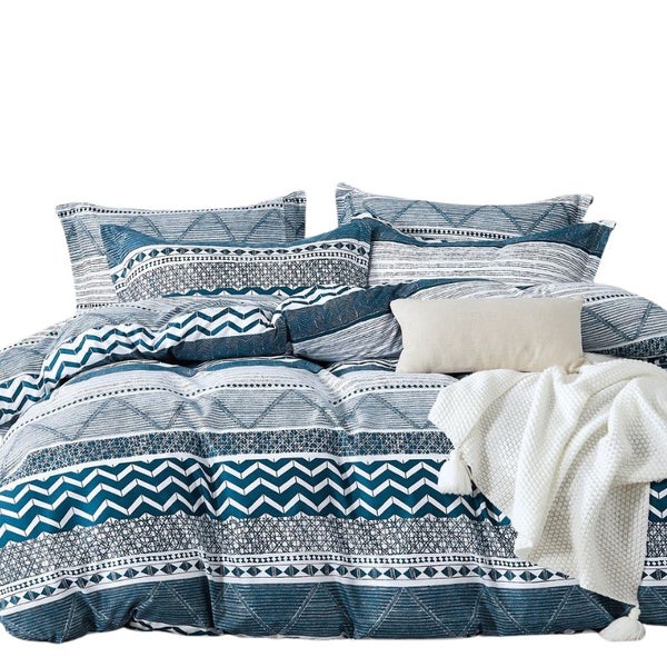 Fabric Fantastic Dennings Queen Size Quilt/Duvet Cover Set Carousel 1