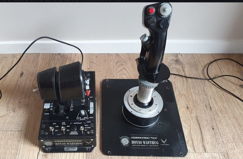 THRUSTMASTER WARTHOG HOTAS Carousel 1